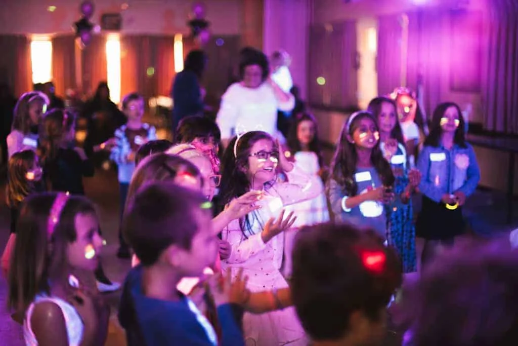 Why Kids and Adults Love Our UV Glow Disco Parties