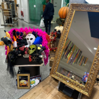 testimonial thumb left