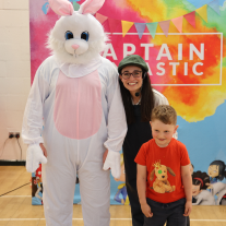 testimonial thumb left