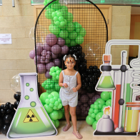 testimonial thumb left