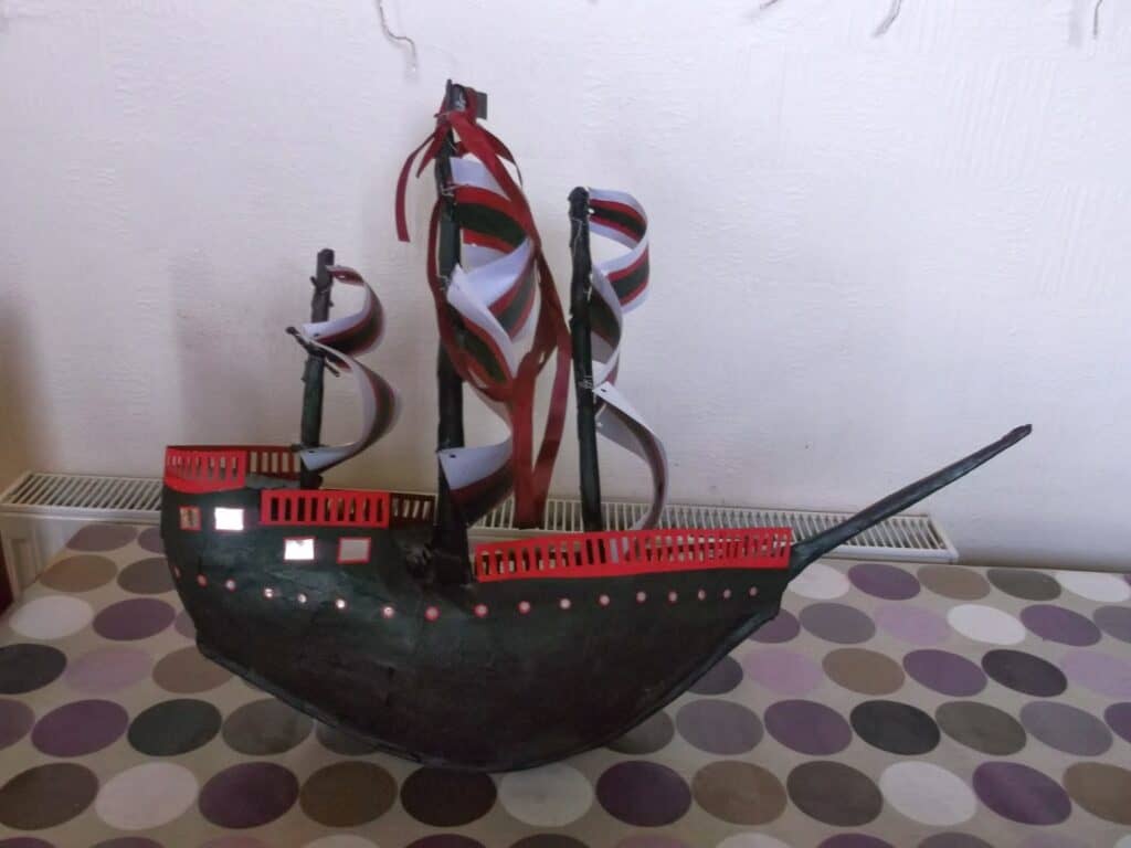 Pirate Ship pinata