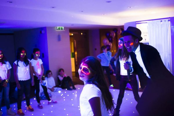 Ultimate disco pic (1) Ultimate disco pic (1)